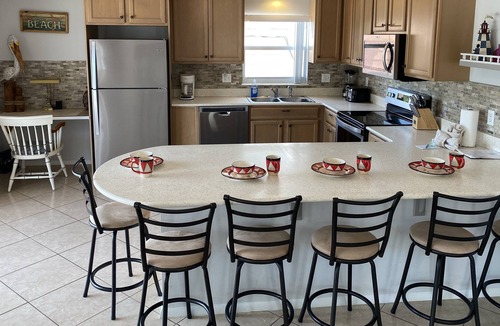 Fort Myers Beach House | 230 Palermo Circle - Spacious 2 story home with screened in porch & pool!