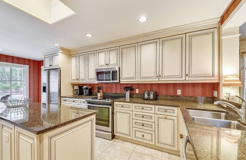 Heritage Woods House | 24 Baynard Cove - Single Level, 4BR Home with FREE Spa Heat April - October!