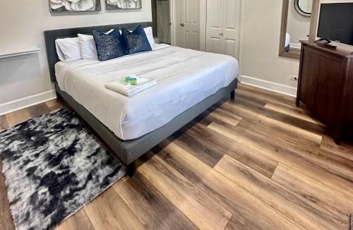 Downtown Atlanta House | 2BR 2BA in Downtown Hotel District