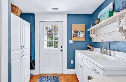 Sanford Cottage | 2BR COTTAGE IN SANFORD HISTORIC DISTRICT