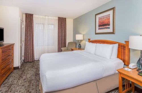 Dunwoody Hotel | 2BR Suites w/Kitchen Near Dunwoody & Buckhead | 4 Units