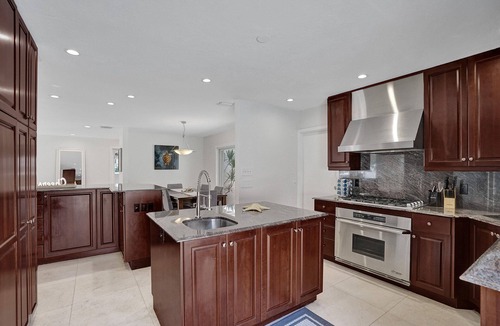 Pompano Isles House | 3/2 Waterfront Pool home on Private Island Walk to the Beach
