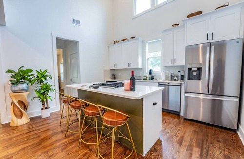 Eagan Park House | 3 Bdr Home Close to Downtown Atlanta | 15 mins to Major international sporting event Matches