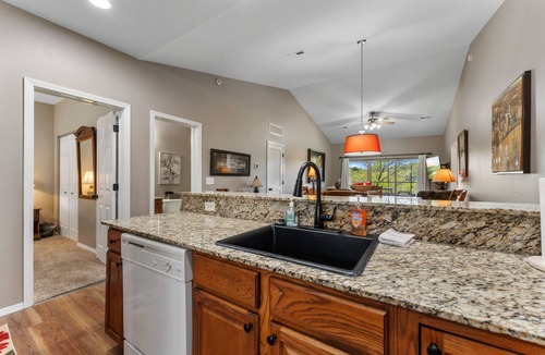 Branson West Condo | 3-bedroom, 3-bathroom condo overlooking #13