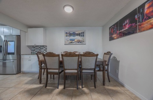 Royal Palm Beach House | 3-bedroom house in charming Royal Palm Beach with AC, WiFi, barbecue