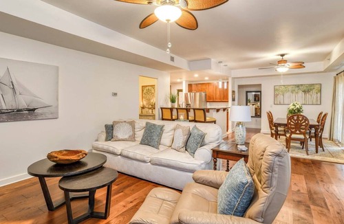 St. Augustine Condo | 3-BR w/private fenced patio and lagoon view- community pool & hot tub