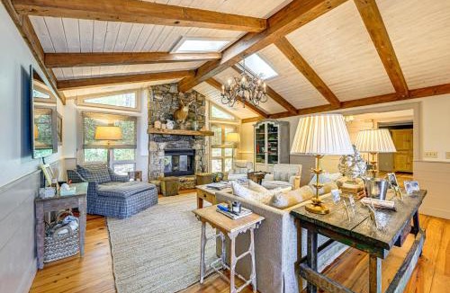 Glenville House | 3 Mi to Crossroads: Mtn-View Cottage in Cashiers