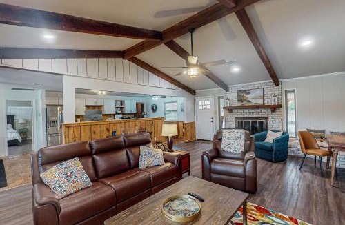 Wilmer House | 30-Acre Oasis w/Private Pond Near Big Creek Lake