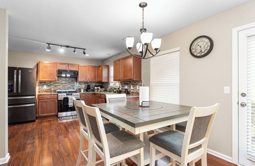 Mebane House | 324 Beautiful Residence in Mebane NC.