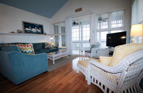 Bonito Boathouses House | 35 Quarterdeck - Three Bedroom House