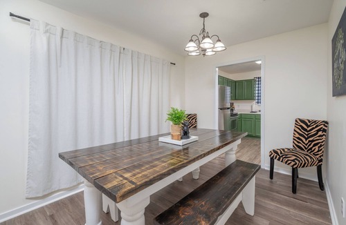 Starkville Condo | 3BR/2.5BA Condo-Pool-Near MSU/Sportsplex/Downtown