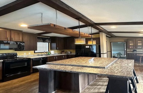 Buras House | 3BR/2BA Waterfront Rental Family Fishing Camp with Boat Parking & WiFi