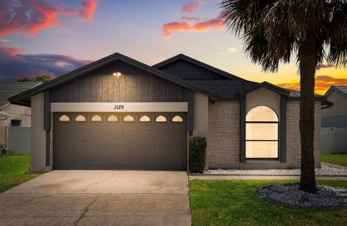 Indian Wells House | 3BR Home w/Pool & Game Room | Disney 10min