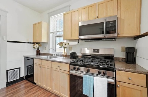 West Price Hill Apartment | 3BR, Quiet Street, 10 Min DTW