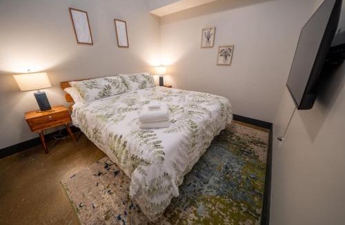 Buchanan Apartment | 3BR Suite Modern Brewery i-81 Near Downtown