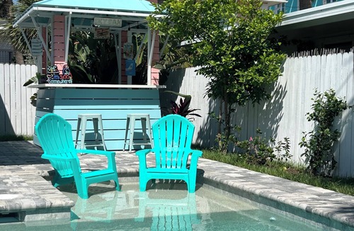 New Smyrna Beach House | 3rd house from beach with heated pool & tiki bar. 2 master suites + 2 bedrooms.