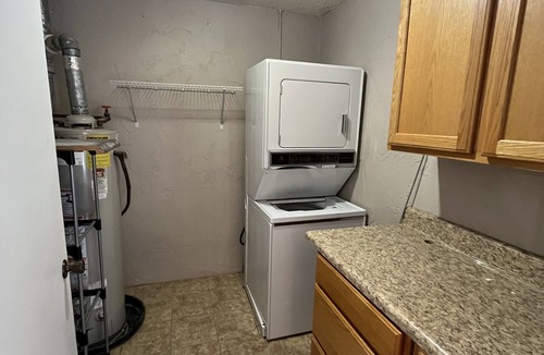 Winter Haven Condo | 4.4 miles to Legoland. Conveniently located near large highways and interstates.