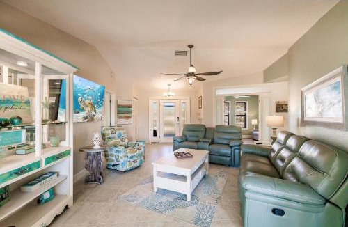 Punta Gorda House | 4-bed Serenity Punta Gorda Retreat!