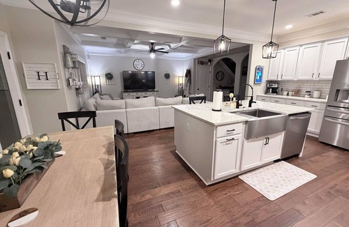 Grovetown House | 4 bedrooms 3 FULL baths- Large Outdoor Living Space- 20 minutes to the Masters!
