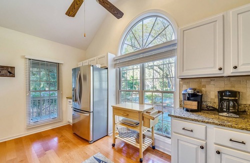 Heritage Woods House | 4 E Garrison Place ~ Centrally Located in Sea Pines on Quiet Cul-de-sac!