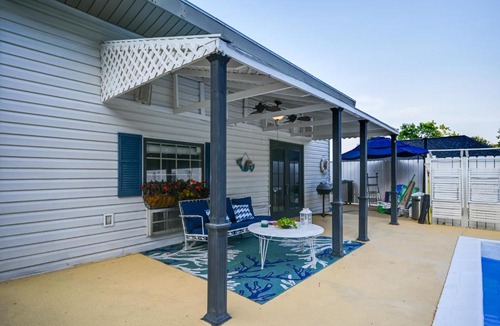 Chattanooga Apartment | 4 Mi to Downtown Chattanooga: Vibrant Studio