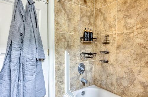Metropolitan House | 5 mins to DT & Forsyth - Balcony - Parking - Mini Gym