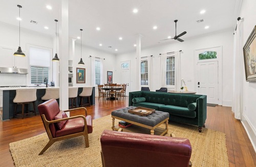 Faubourg Marigny House | 5 minute walk to French Quarter & Frenchman Street.