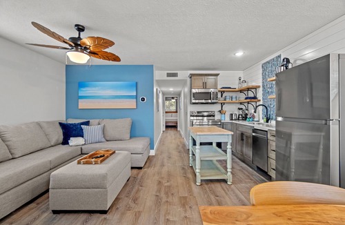 Bahama Beach House | 500 Feet to Beach, charming costal decor!
