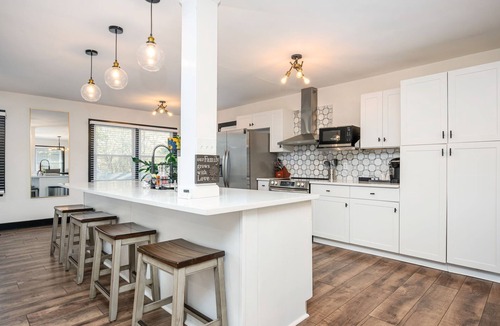 Candler-McAfee House | 5BR/3BA Stylish Modern Home in Decatur