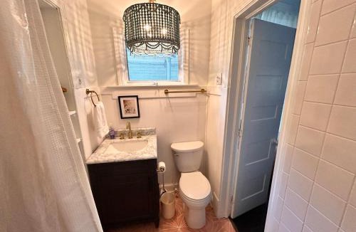 Inman Park House | 5BR Inman Park Duplex Walk to BeltLine