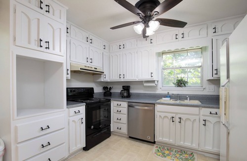 New Castle Hotel | 6 BR20 Mins to Downtown Pool Maison