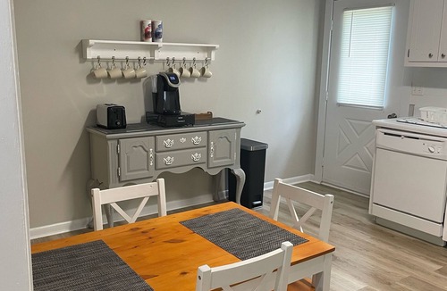 Waycross Apartment | 611- Entire Apartment Minutes from Hospital!