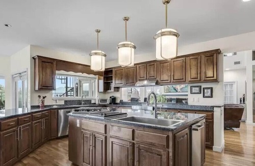 Holiday Isle House | 6800 sq ft Executive House with Boat Slips!