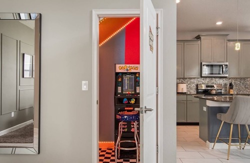 Kissimmee House | 6BR Themed-Pool&Theater, Walk to StoreyLake Resort