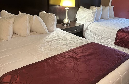 Homestead Hotel | A-1 Budget Motel
