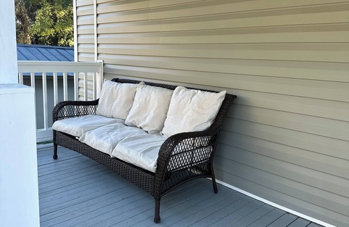 Waycross House | A Home away from home,Relax in a place of peace