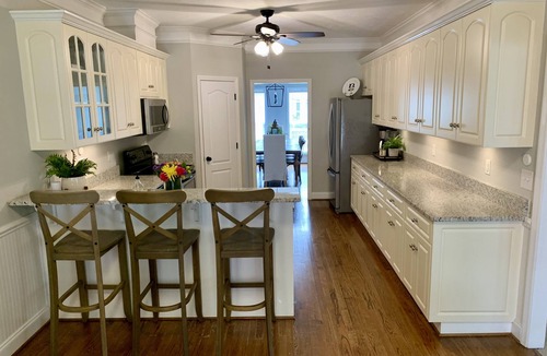 Evans House | Adjacent to Park — 6 Miles to National