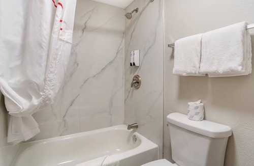 Conestee Hotel | Affordable Room Ideal for Extended Stays Near Local Scenic Parks