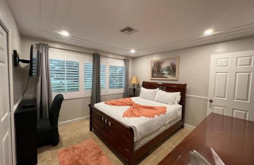 Poiciana Park II Apartment | Almeria House