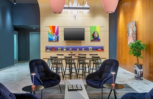 Downtown Orlando Hotel | Aloft by Marriott Orlando Downtown