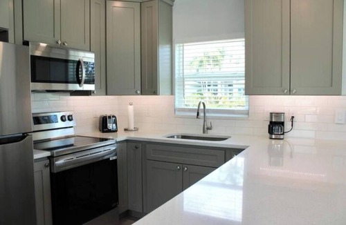 Hobe Sound House | Amazing 2/2 in Zeus Park - 1 mile to the beach