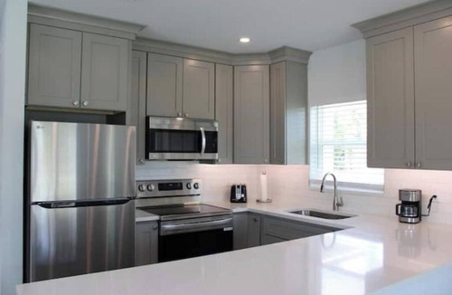 Hobe Sound House | Amazing 2/2 in Zeus Park - 1 mile to the beach