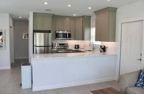 Hobe Sound House | Amazing 2/2 in Zeus Park - 1 mile to the beach