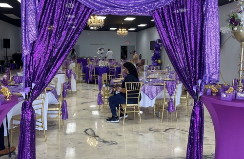 Addison Heights House | Amazing Event Space with Ample Parking