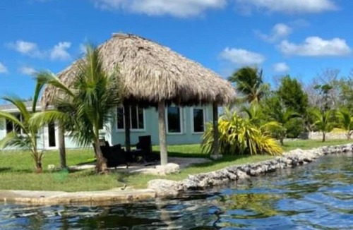 Big Pine Key House | Amazing Pool & Canal Ground Level Home, Ocean access