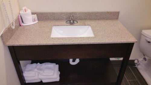 Phenix City Hotel | Americas Best Value Inn Phenix City