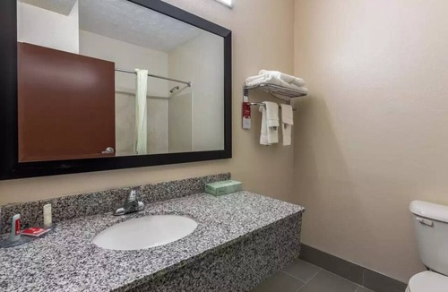 Opelika Hotel | Americas Best Value Inn Opelika