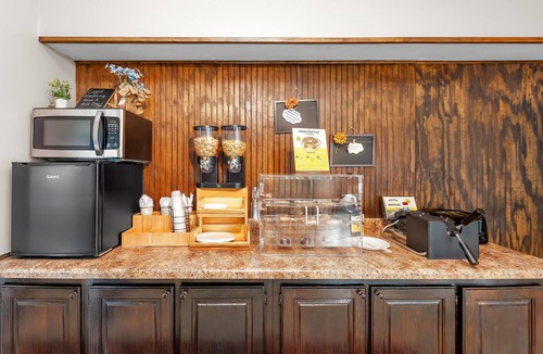 Brownsville Hotel | Americas Best Value Inn Brownsville West Tennessee