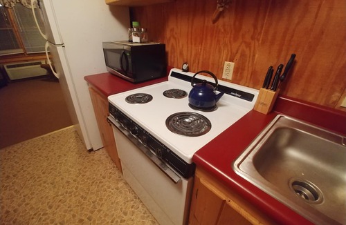 Cherokee Cabin | Appaloosa Two is Minutes away from Harrah's Casino and Downtown Cherokee.