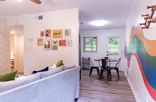 Covington Apartment | Artist's Bungalow - 1/2 mi from Covington Square
